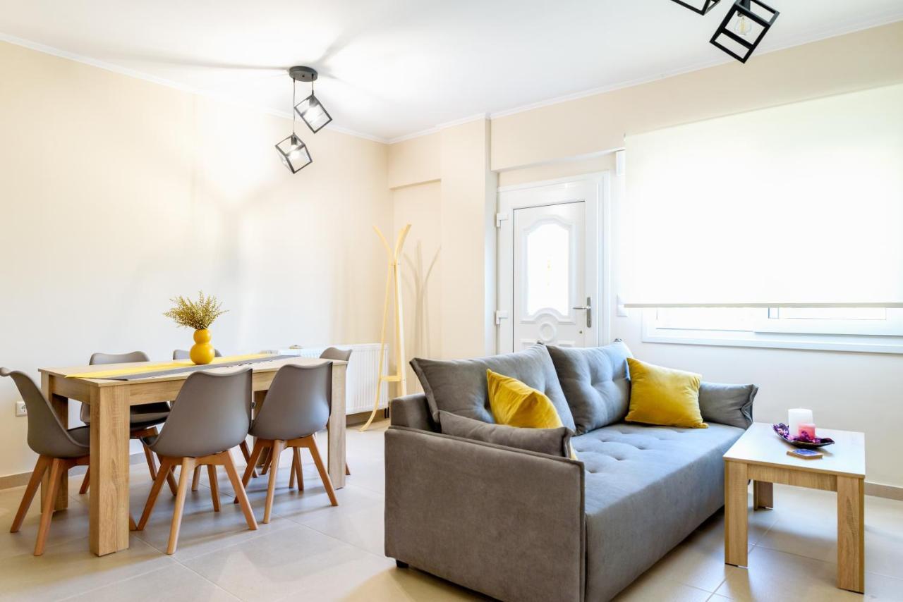 Afroditi'S Delux Apartment Monemvasía Exteriör bild