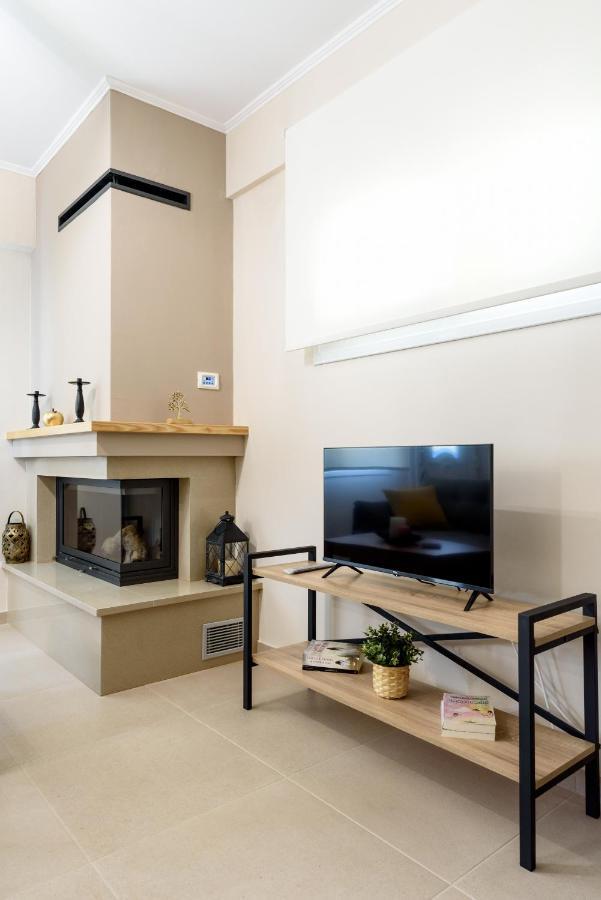 Afroditi'S Delux Apartment Monemvasía Exteriör bild